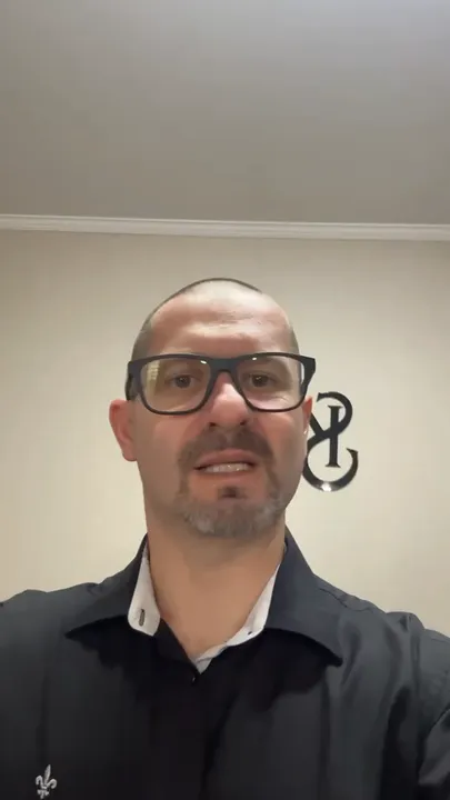 Bruno Silveira no vídeo “Semana da Jornada de Trabalho: o que muda com o fim da escala 6x1”