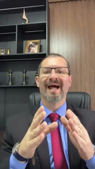 Bruno Silveira no vídeo “Horas extras: jornada, controle e provas”