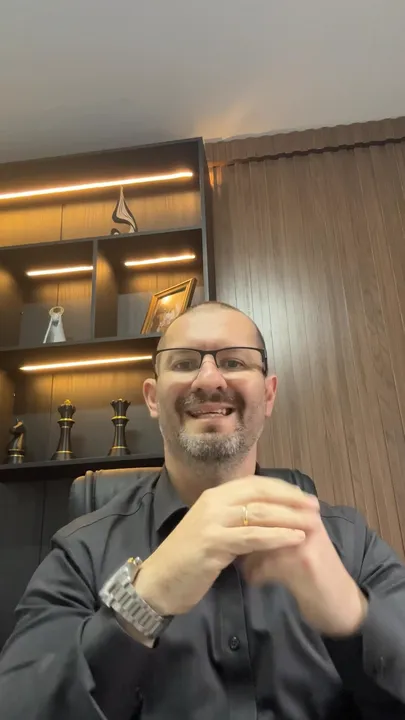 Bruno Silveira no vídeo “Intervalos no trabalho: pausa para refeição e 11 horas entre jornadas”